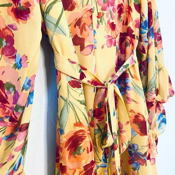 Shelby & Palmer Yellow Floral Dress - Picture 9 of 15